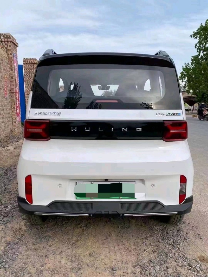 开封22年五菱汽车MINIEV马卡龙5