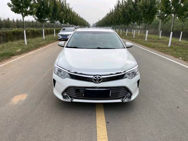 徐州17年丰田凯美瑞1