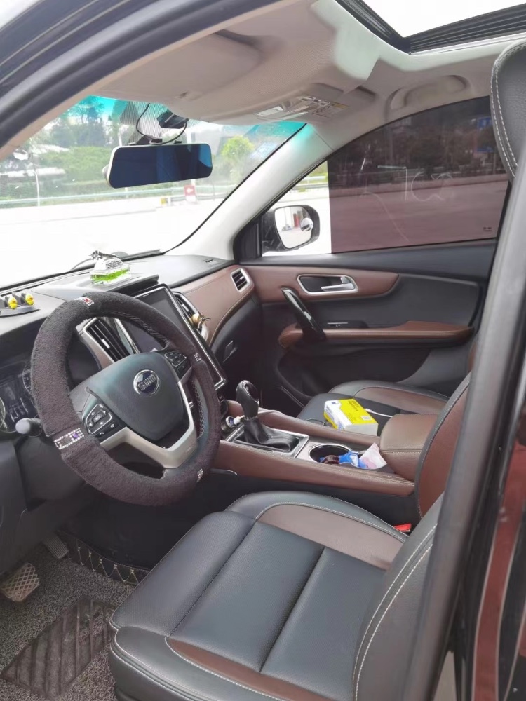 黔西南17年SWM斯威汽車X75