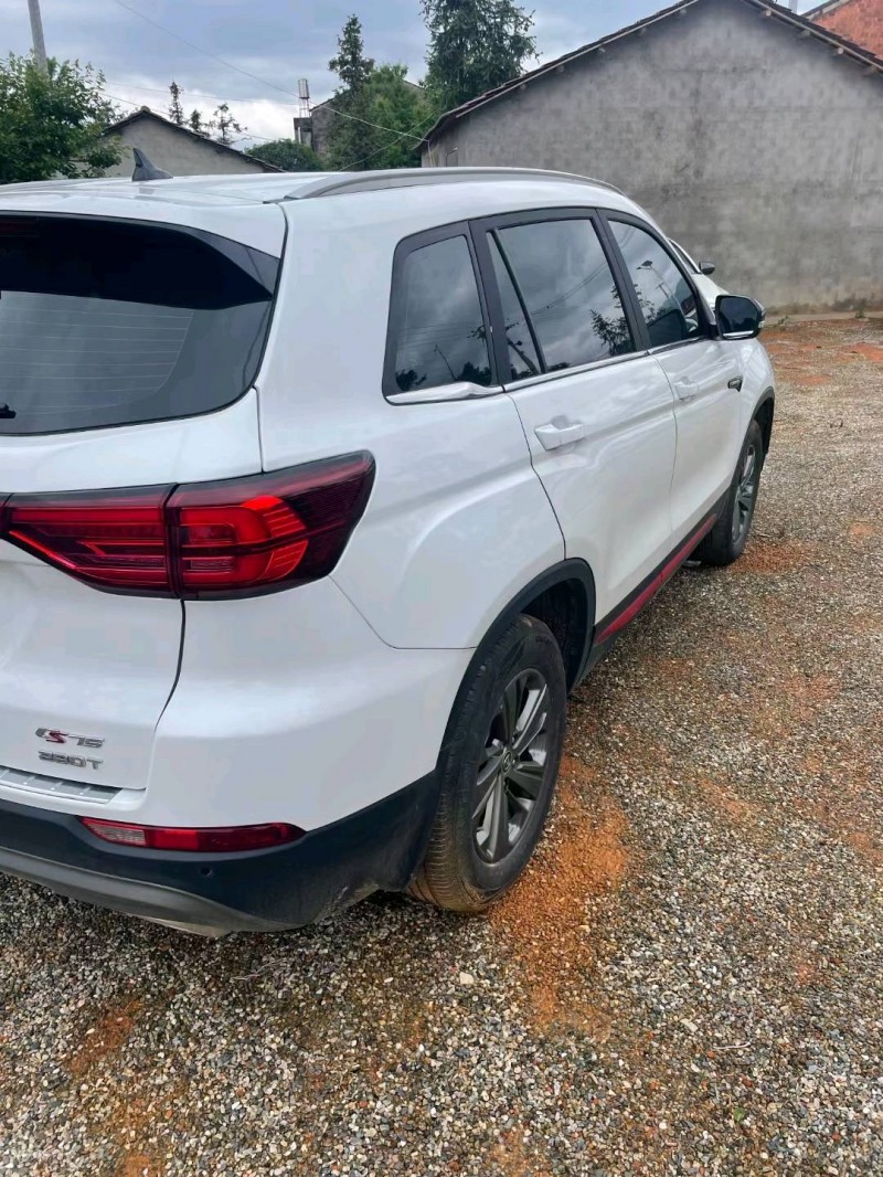 撫州21年長安汽車CS758