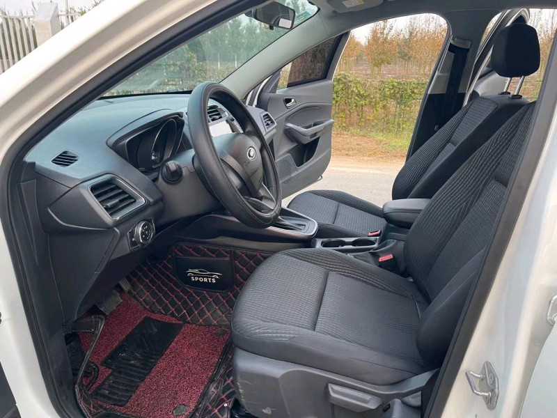 徐州20年福特福睿斯6