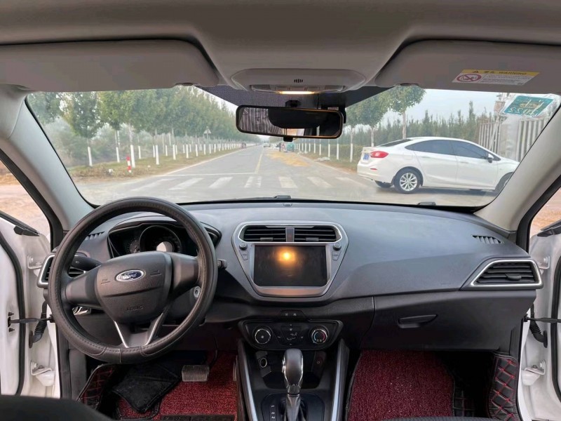 徐州20年福特福睿斯3