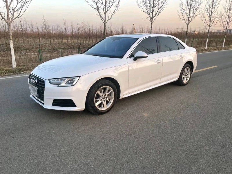 徐州17年奥迪A4L3