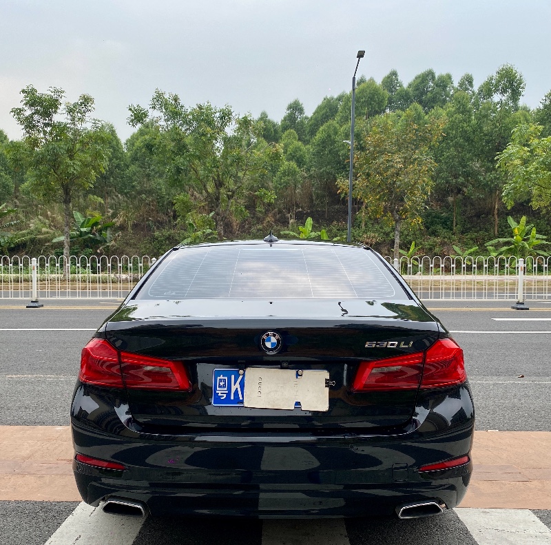 广州17年宝马5系1