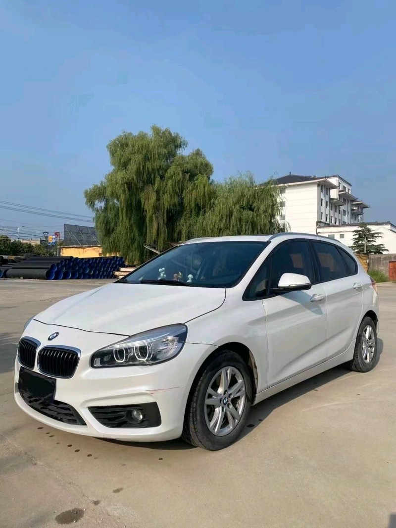 徐州18年宝马2系2