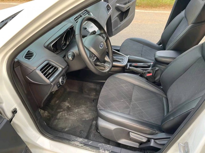 徐州19年福特福睿斯6