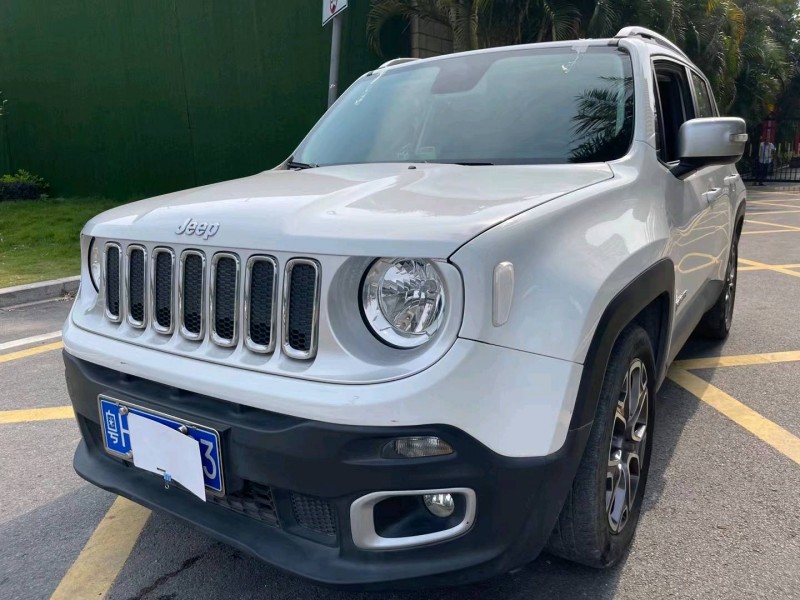 佛山19年Jeep自由俠2