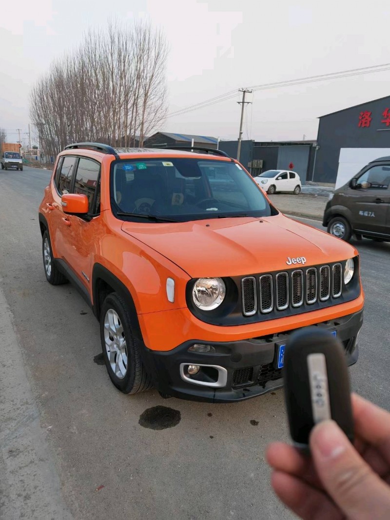 滄州17年Jeep自由俠3