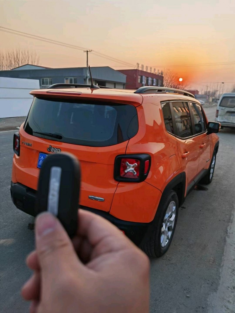 滄州17年Jeep自由俠5