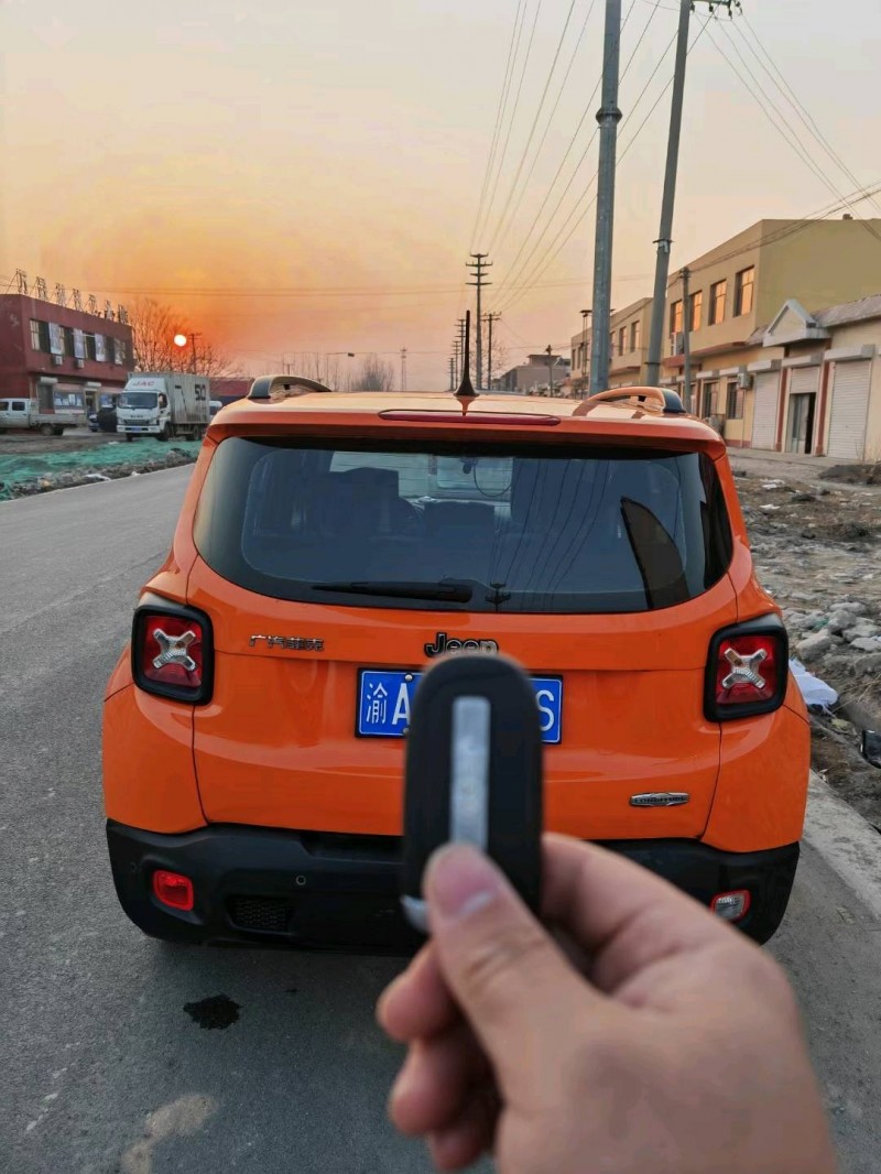 滄州17年Jeep自由俠6
