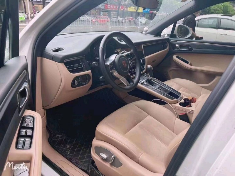 邵陽19年保時捷Macan6