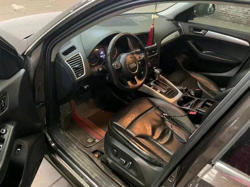 北京13年奥迪Q55