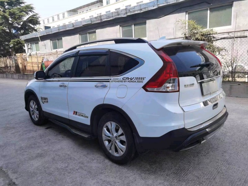 泰安13年本田CR-V8