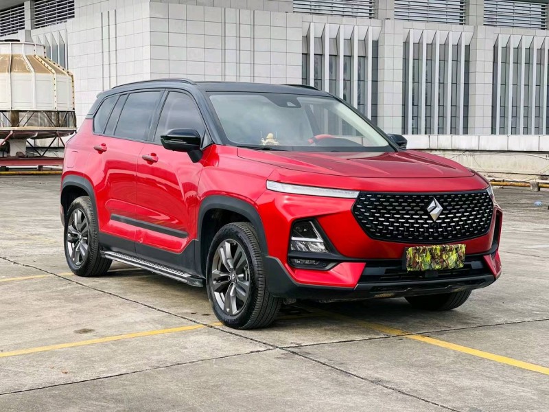 東莞21年寶駿RS52