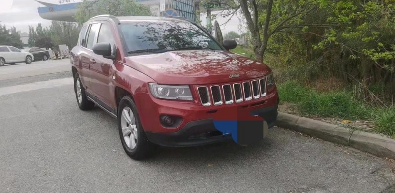 大連12年Jeep指南者4