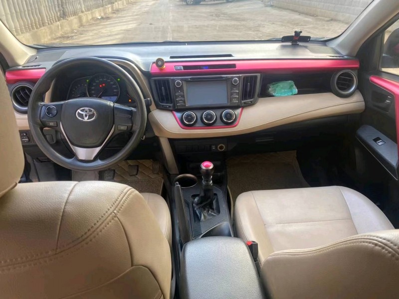 鶴壁14年豐田RAV46