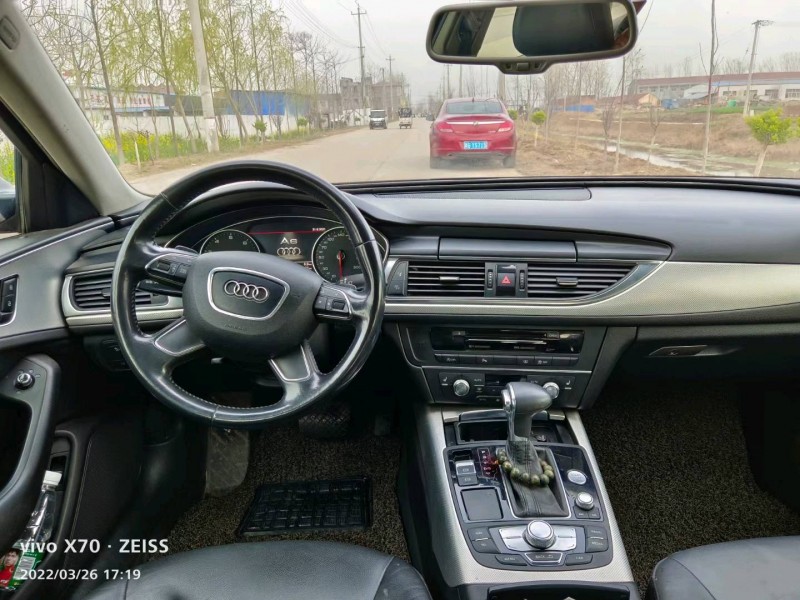 北京13年奥迪A6L5