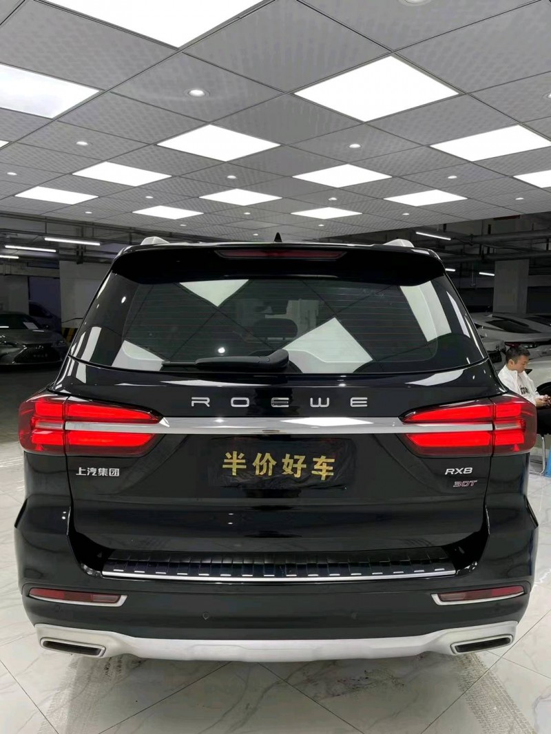 成都19年榮威RX85