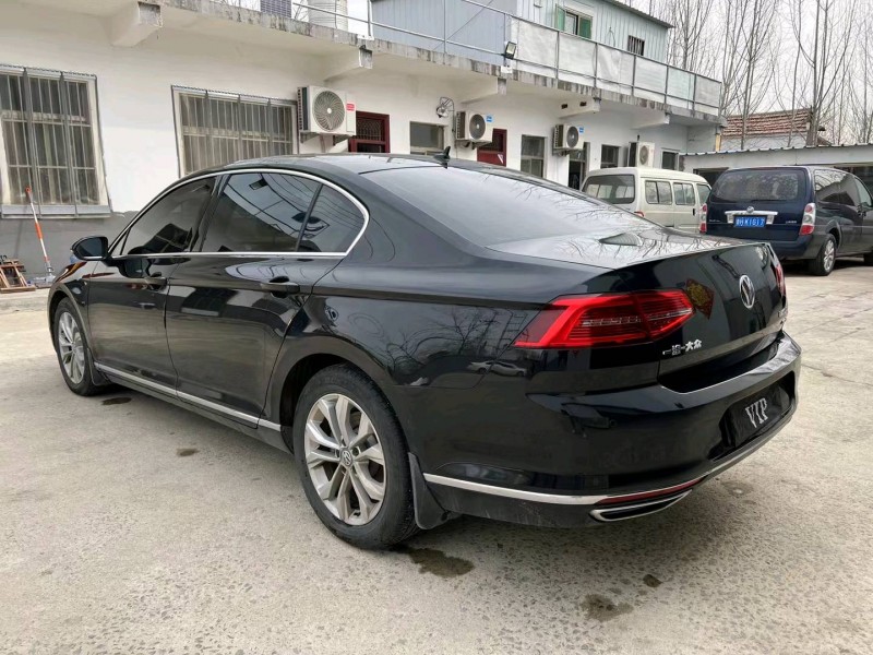 济宁18年大众迈腾7