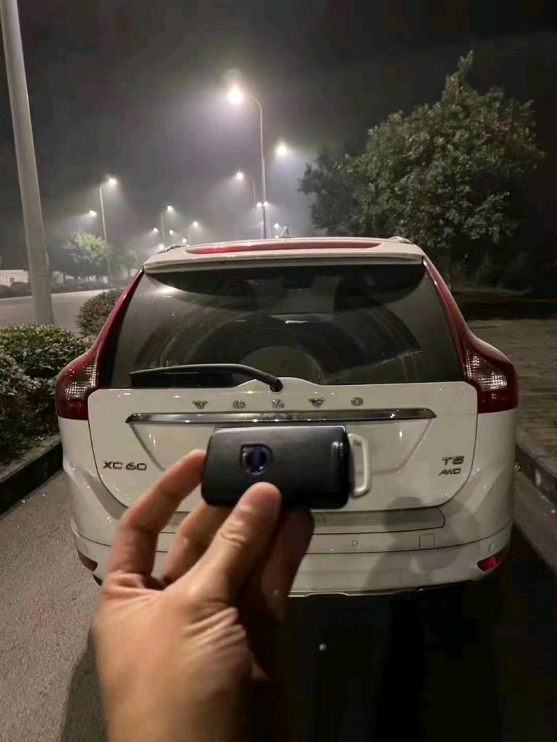 衡陽16年沃爾沃XC609