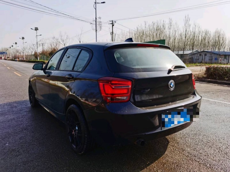 北京12年宝马1系5