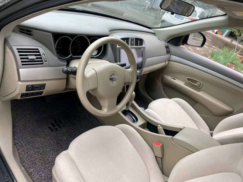 贛州19年日產軒逸4