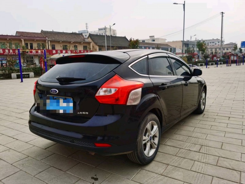 北京13年福特福克斯4