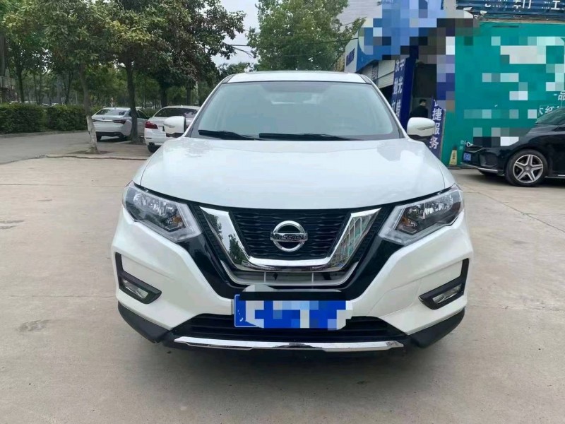 宜昌18年日產奇駿1