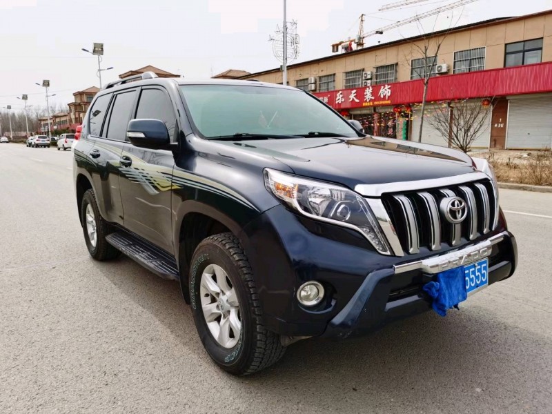 北京13年丰田普拉多7