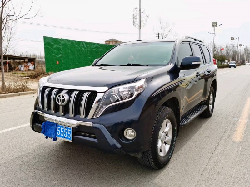 北京13年丰田普拉多8