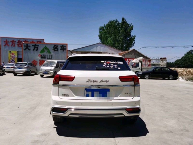 北京17年众泰大迈X76