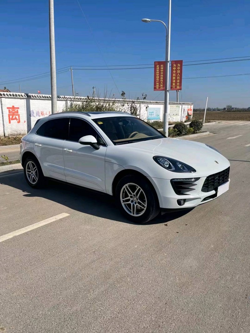 宿遷15年保時捷Macan7