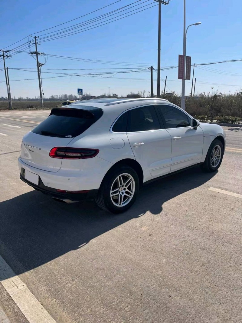 宿遷15年保時捷Macan3