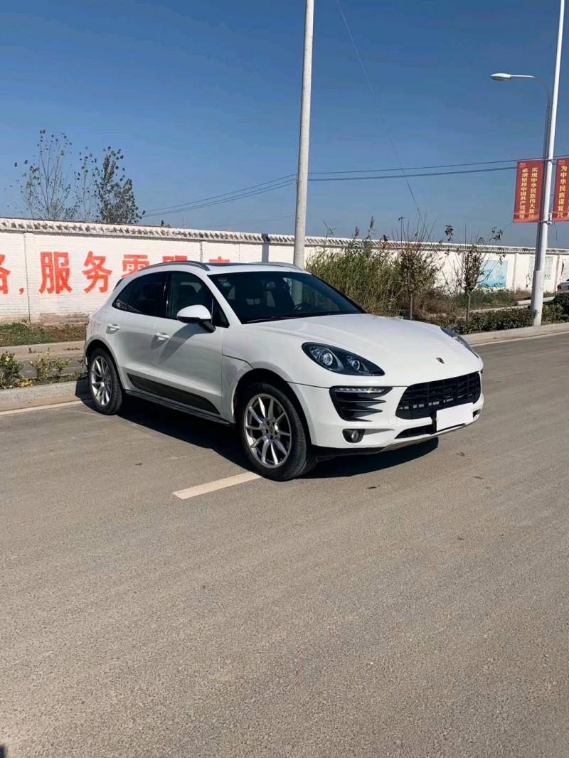 宿遷15年保時捷Macan3
