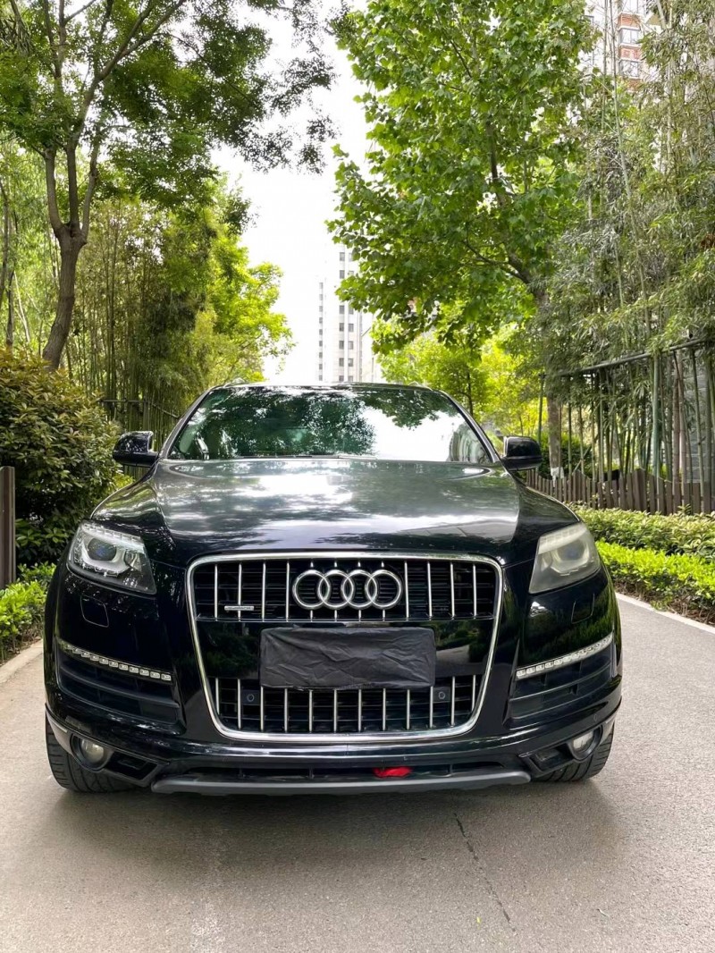 泰安10年奧迪Q71