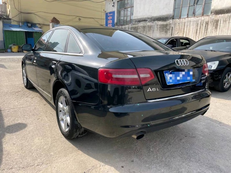 泰安12年奧迪A6L7
