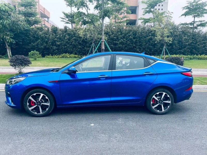 东莞21年江淮思皓A56