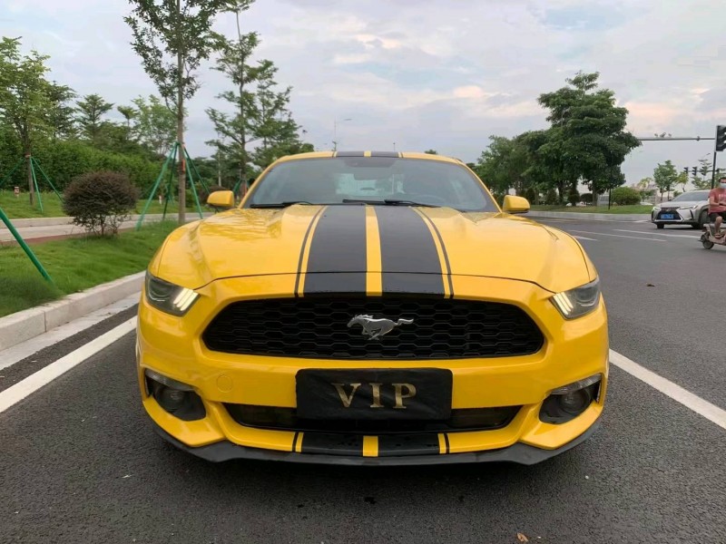 东莞15年福特野马1