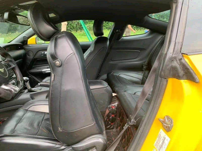 东莞15年福特野马4