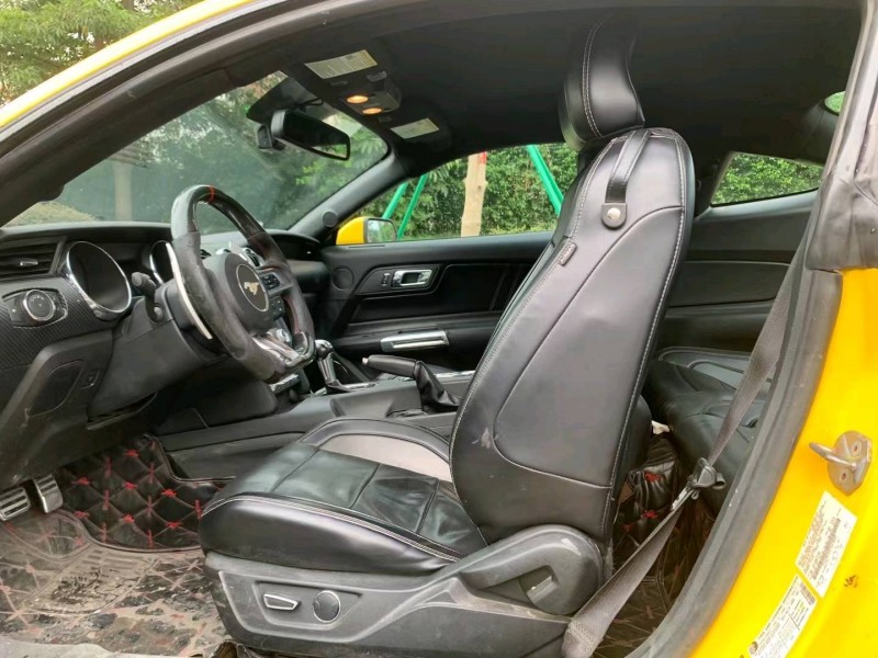 东莞15年福特野马6