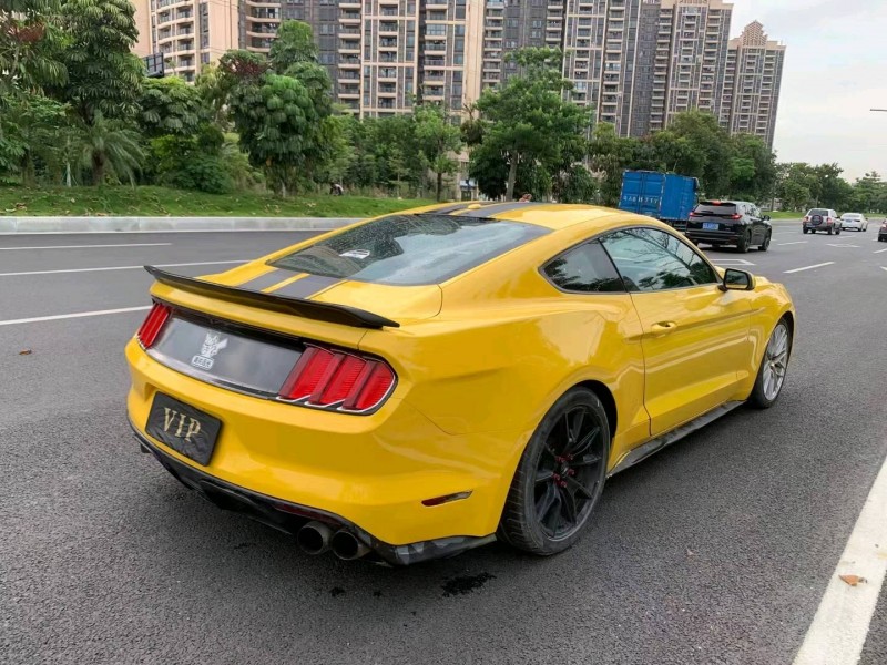 东莞15年福特野马7