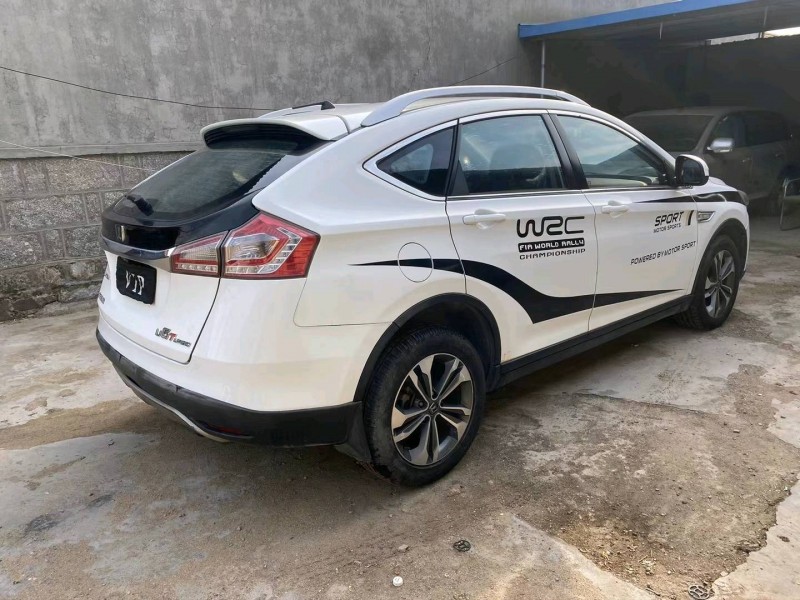 東營14年納智捷優6 SUV4