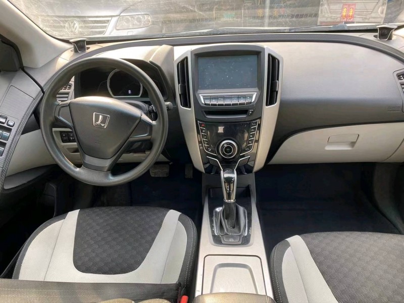 東營14年納智捷優6 SUV6