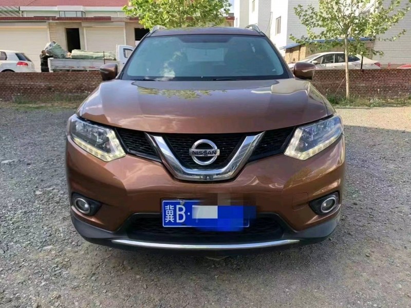 邯鄲15年日產奇駿1