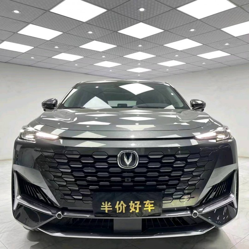 成都21年長安汽車UNI-K1