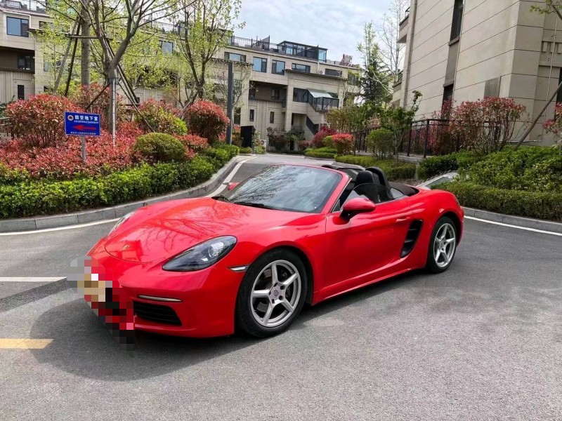 青島18年保時捷7183