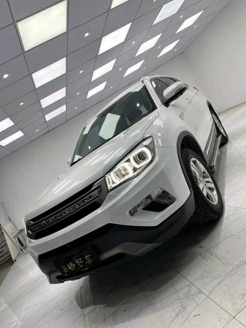 成都17年長安汽車CS752