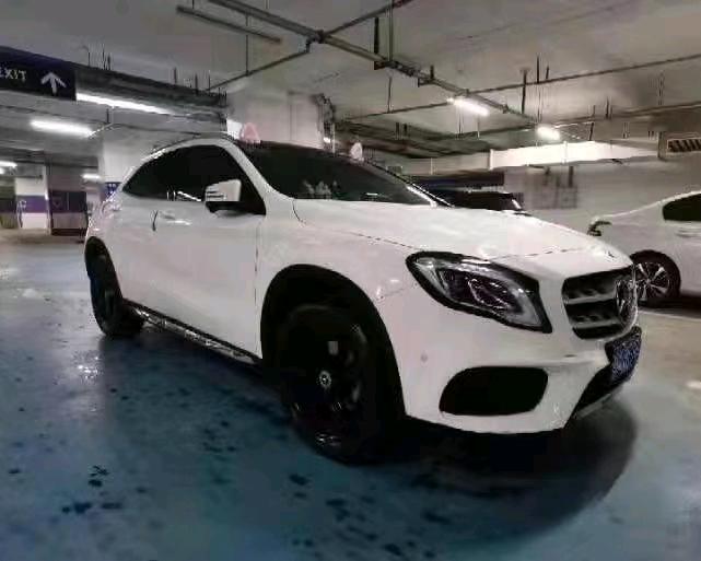 宜昌19年奔馳GLA4