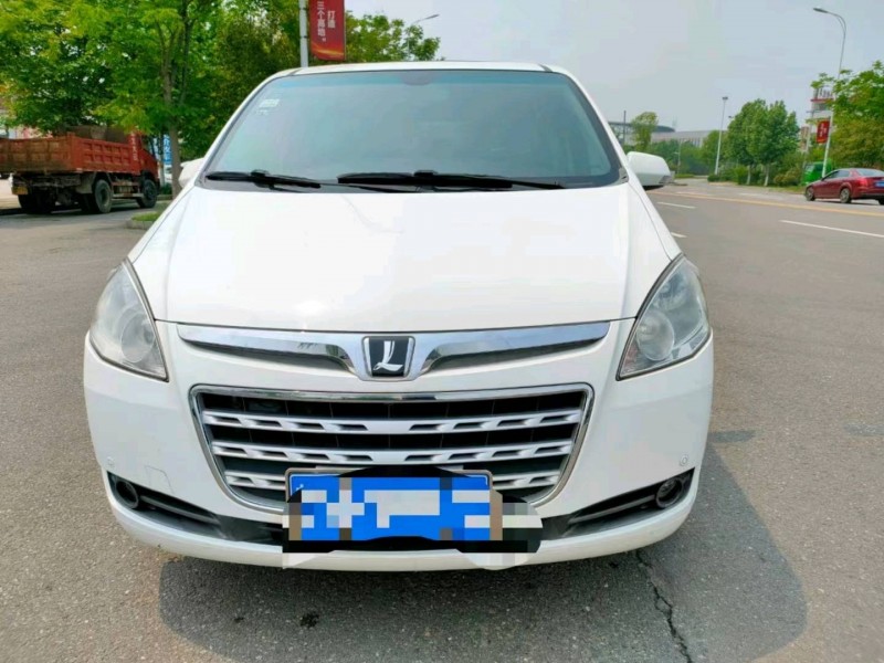 邵陽14年納智捷大7 MPV1