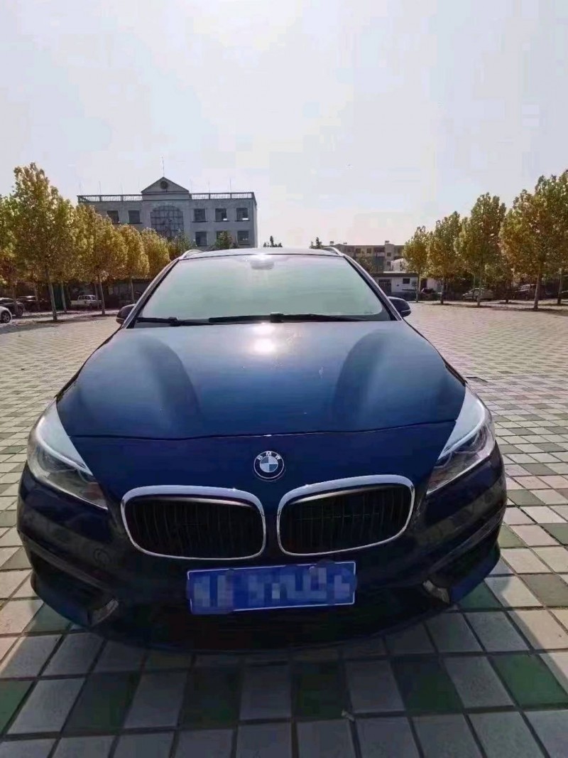 北京18年宝马2系1